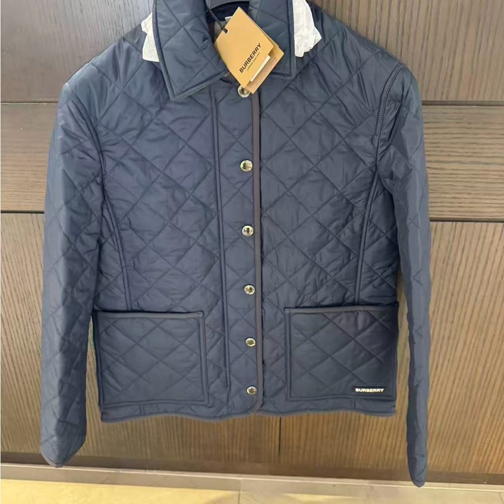 NWT Burberry Navy Quilted Jacket Size L